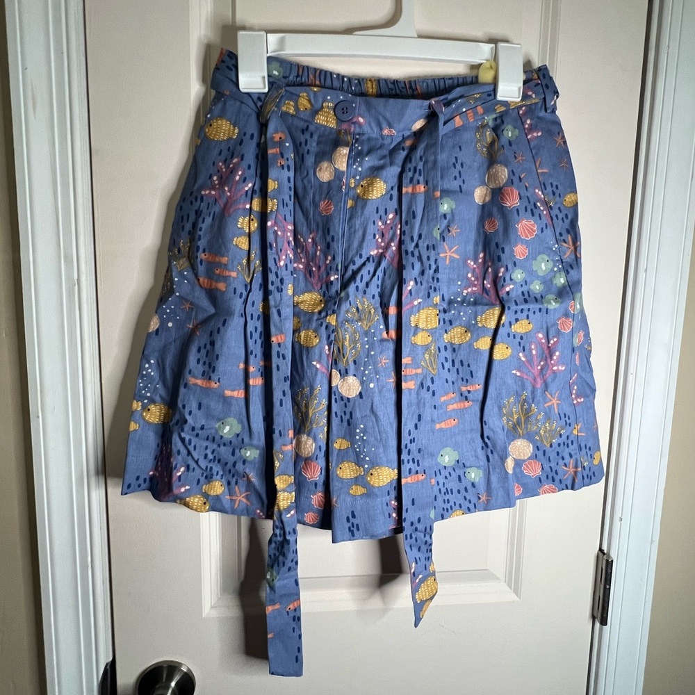 Princess Highway long high waisted fish shorts NWT